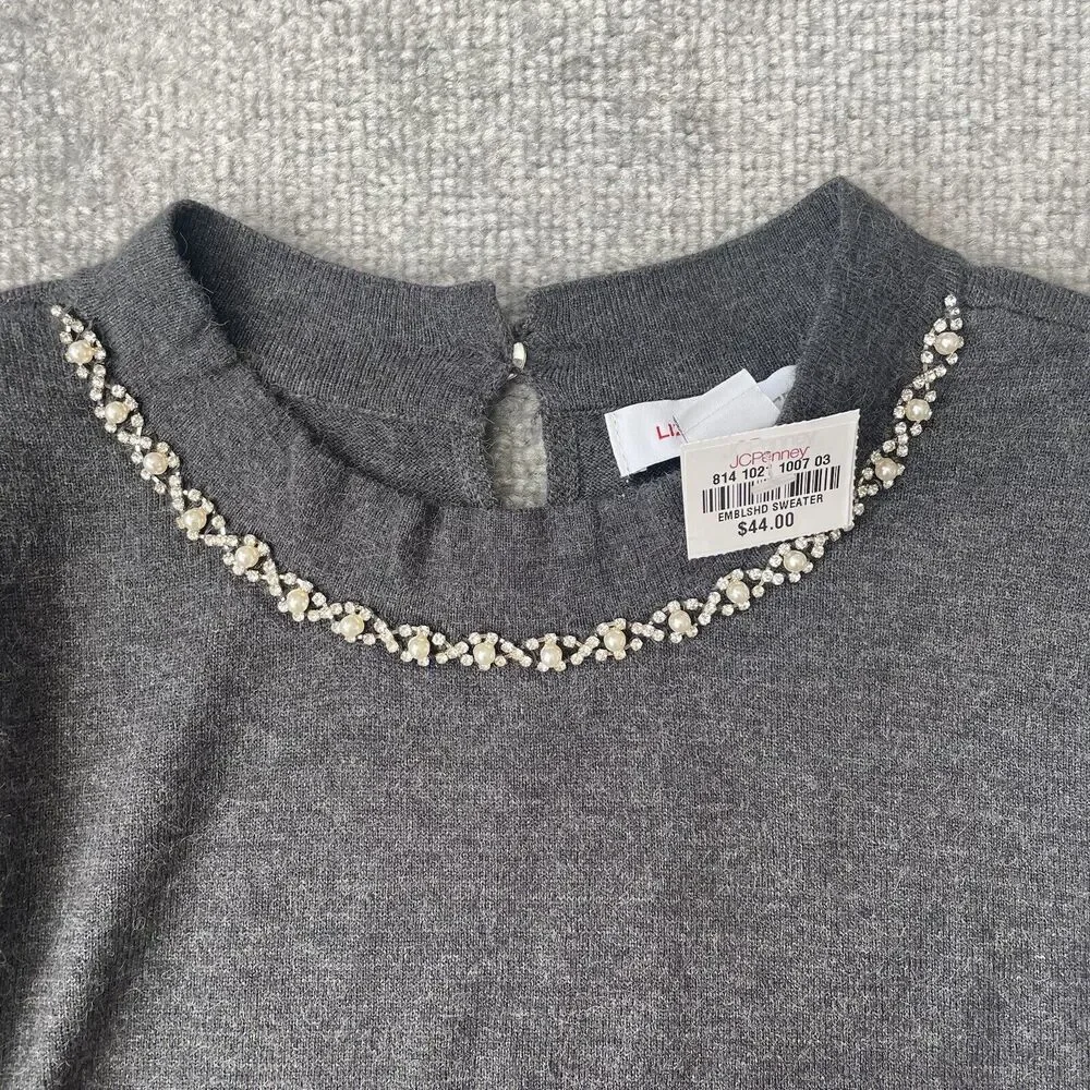 Liz Claiborne Sweater Womens XS Grey Crystal Pearl Detail Soft Knit Top NEW - Picture 3 of 9